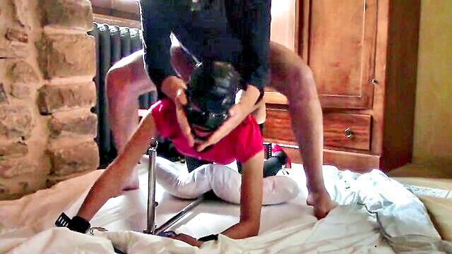 laura xxx captured and into a cruel bdsm session in bondage and hog restraints