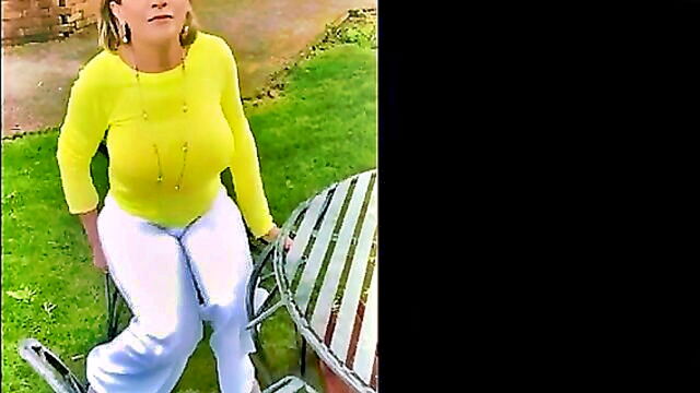 granny with big natural boobs and nipples in homemade video : Pawg