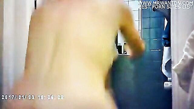 amateur tourist couple caught on hidden camera in italy shower : Aly