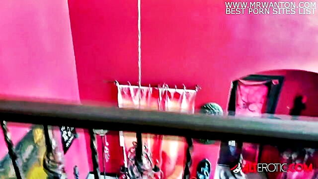 Jenevieve Hexxx - jenevieve hexxx indulges in solo play amidst self isolation ALT Erotic