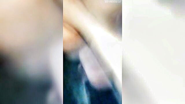 teen, amateur, girlfriend - teen girlfriend enjoys getting licked in amateur video