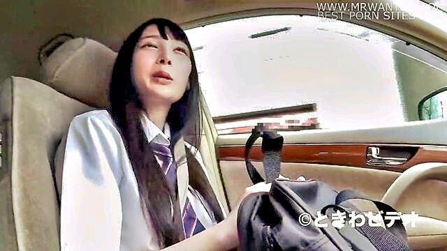 asian beauty enko enjoys sucking and giving a handjob : Kink