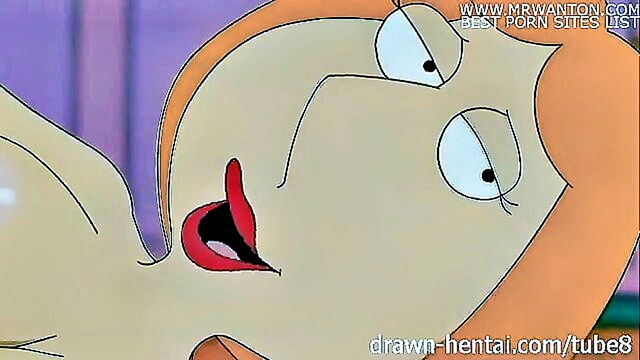 cartoon hentai marge simpson and lois griffins sensual encounter : Strap On