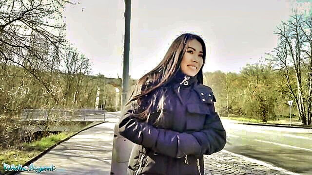 alina crystall asian beauty experiences pov pleasure in abandoned building : Public Agent