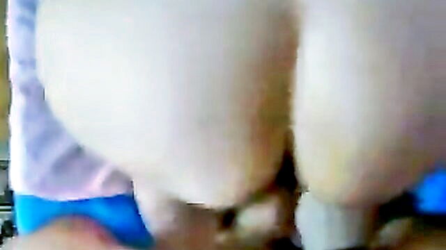milf mom and stepson get frisky in homemade movie : Ultima
