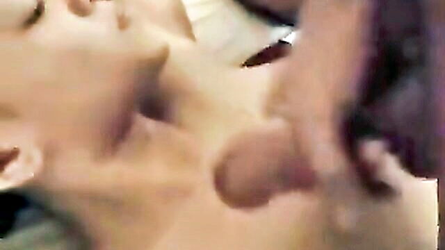 one on one, asian, indonesian - asian indonesian lady gets intimate with a man in padang