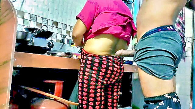 fucked maid kitchen sex video : Desi Indian Hot Couple