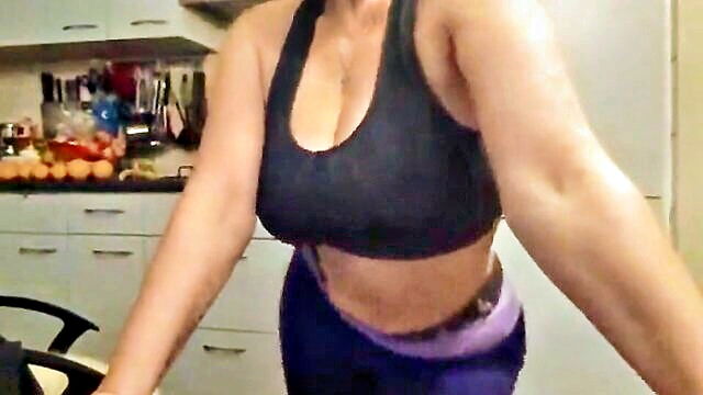 je t aime - hd porn video of je taimes webcam striptease and ass play