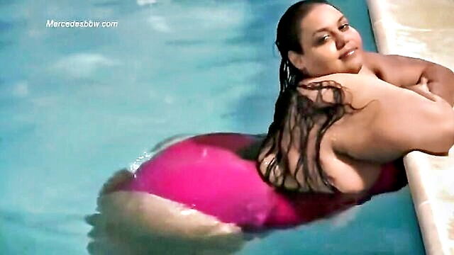 enjoy a steamy ebony porn video featuring a busty victoria cakes and intense deepthroating : Jayla Page