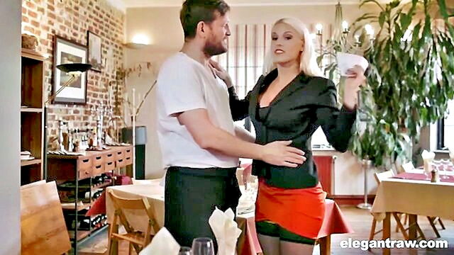 Ian Scott, Blanche Bradburry - blonde bombshell delivers a steamy stockings performance in hells kitchen