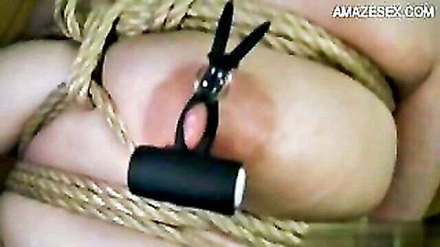 fetish, asian, bdsm - cute asian babe receives oral pleasure