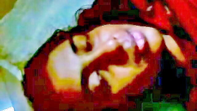 see this attractive indian woman pleasure herself to orgasm : Indian Hidden Cams