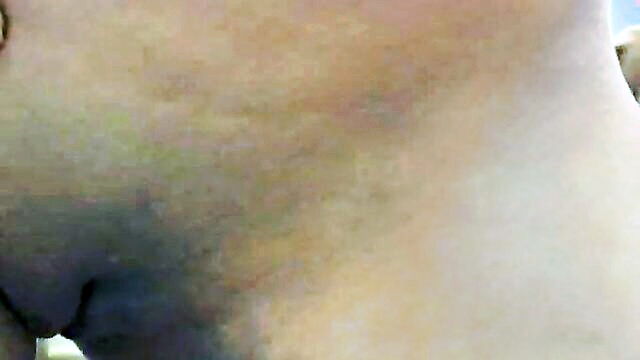 hooker, mature, filipino - a filipino hooker receives a blowjob before getting a hot facial