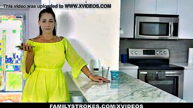 Miss Raquel - stepmom hardcore fucking Family Strokes