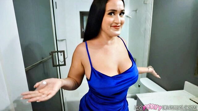 Peter Green, Nia Bleu - nia bleu and peter greens steamy encounter in hardcore stepfamily sex video Adult Time