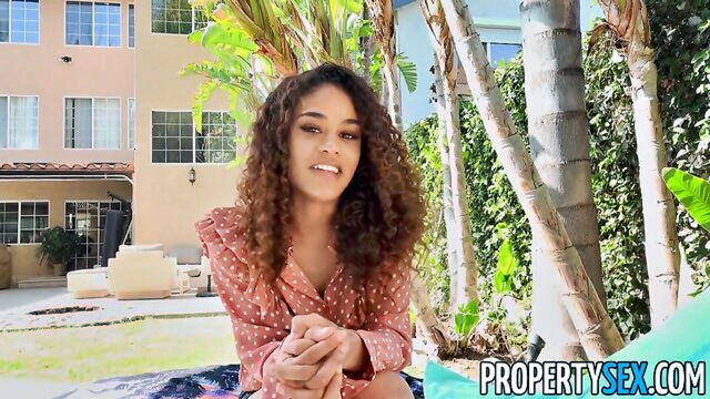 small black beauty realtor goes wild outdoors : Property Sex