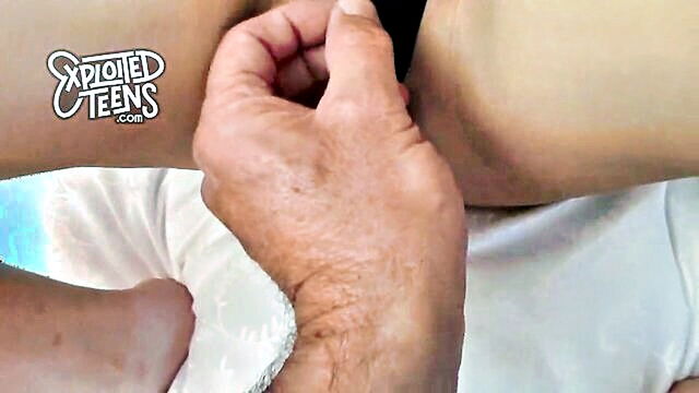 skinny blonde amateur teen slobbering fat cock video