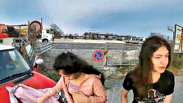 threesome, teen, young - italian public sex during quarantine