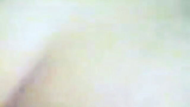 sex with, pregnant wife, beautiful 2 - a married woman with an oedema has sex with a man on mylustcom video