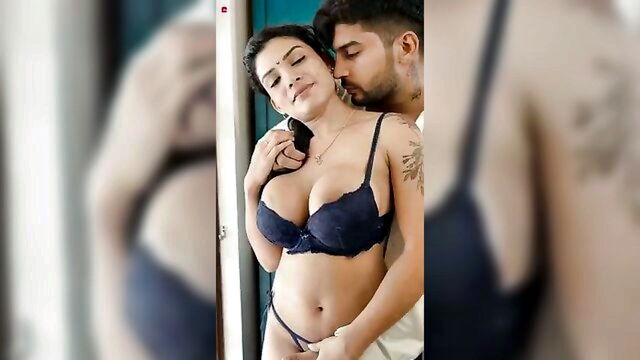 huge 2, short film, curvy - hindi film with hot actress reshmi r nair on sexual discretion