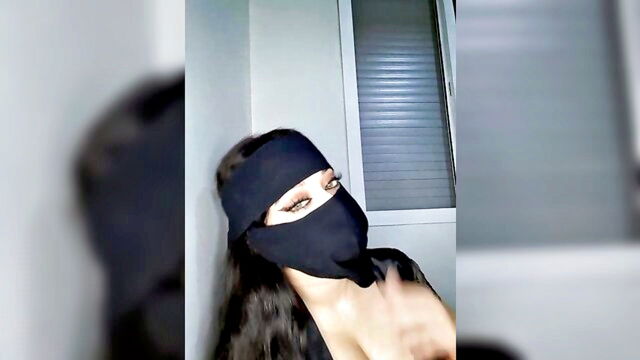 arab milf, milf tease, on webcam - hot milf on webcam she shows her skills and leaves the audience to imagine