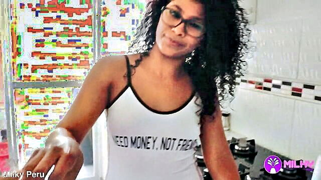 teen sex video influencing xxxbp : Milky Peru