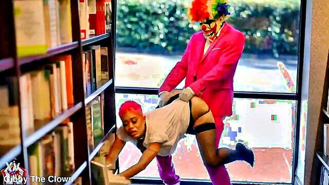 Jasamine Banks - jasamine bankss sultry encounter with a customer during her barnes & noble shift Gibby The Clown