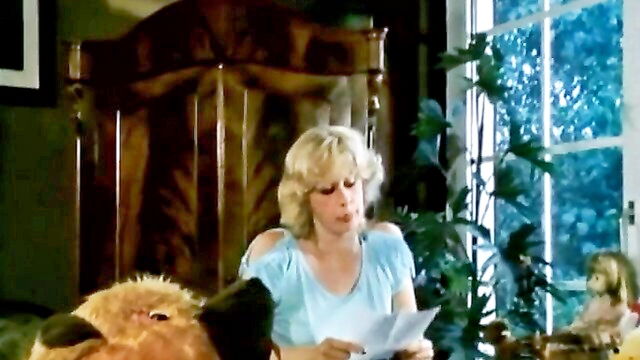 see how a young girl goes through her first time with a hairy man in the middle of nowhere : Herzog