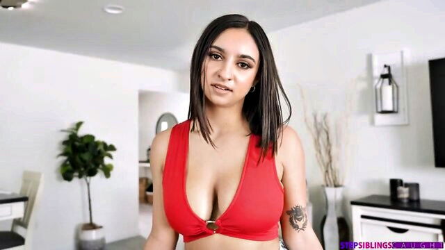 hailey, rose, hardcore - hailey rose the sexy step mom gives her step daughter a shave and a blow job