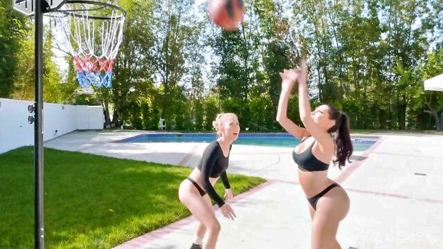 Carter Cruise, Lela Star - carter cruise and lela star engage in some girl on girl action with foodтроfec8