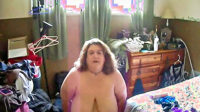 amateur bbw, on webcam, busty amateur - see this big beautiful woman shoot on webcam and get into some trouble for being a bad girl