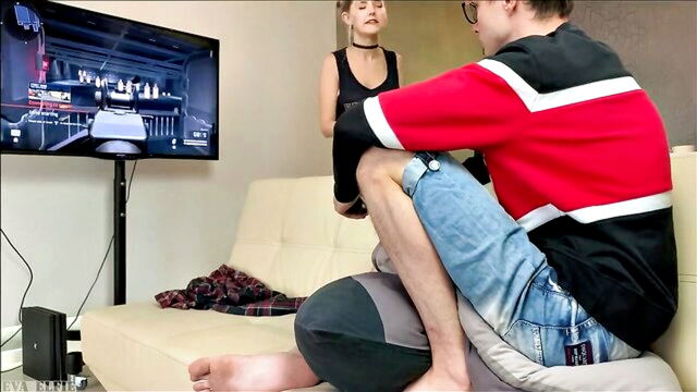 Eva Elfie - sis eva elfie has an internal orgasm and a facial while playing a game with her stepbrother