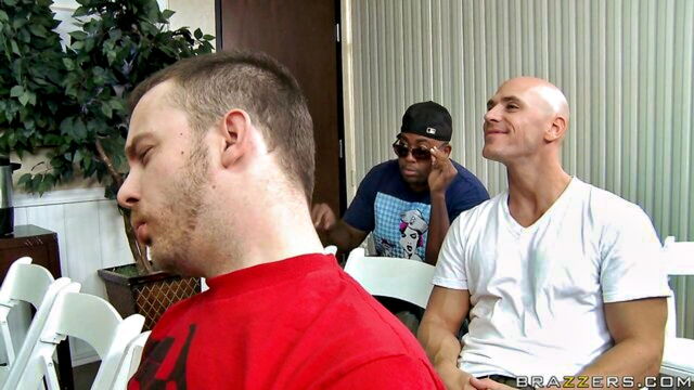 shaved, bigbuttslikeitbig, sophie dee - sophie dee wants a hot load in her mouth