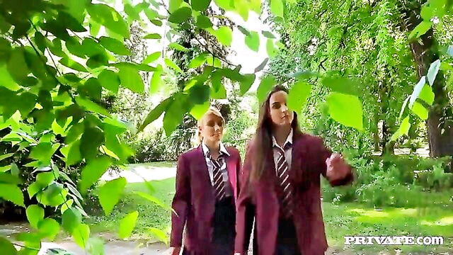 wet pussy, anal, outdoor - anita bellini has a tight and wet pussy which is penetrated by two gardeners