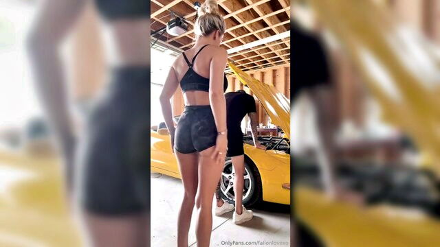 fallonlovexo - fallonlovexos onlyfans video shows her stripping and giving a blow job in a pov style