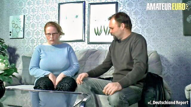 amateur euro lady gets drilled and gets a nice cumshot : AmateurEuro