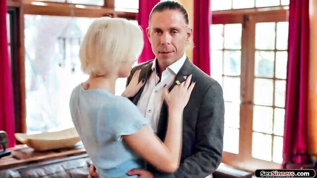 Kenzie Taylor, Lilly Bell, Mick Blue - young and old wives come together to meet a wife’s surprise