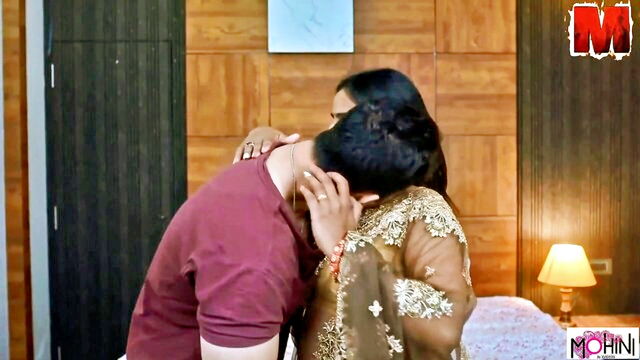 Mohinilaxmi, Mohinibob - mohinilaxmi anal