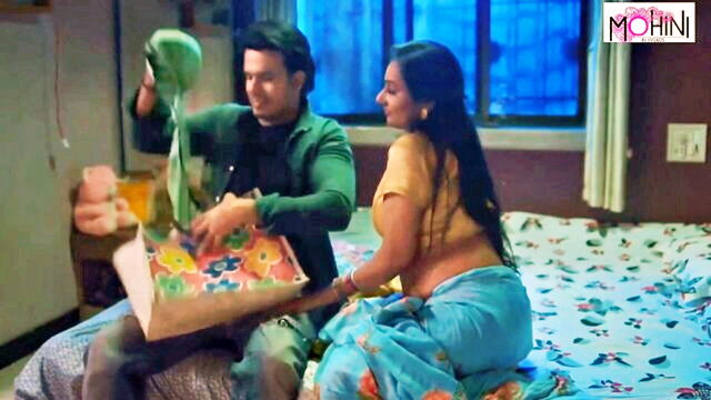 Mohinilaxmi, Mohinibob - mohinilaxmi big ass