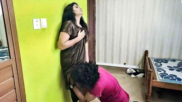 hot mallu couple sex : Vaigavarun45