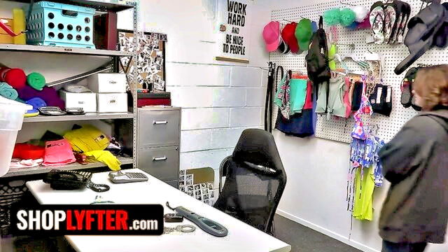 18 year old, shoplyfter, teen - chubby teen gets cum in mouth