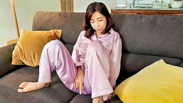 sumie hirota - sumie hirotas big boobs get humiliated in this asian porn video