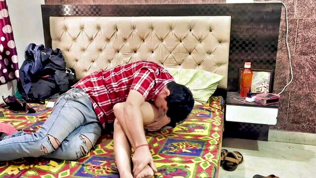 Neha Sharma, Varun Sharma - neha sharma fingered