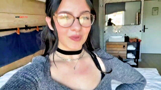 Roxi_black - roxie black pov