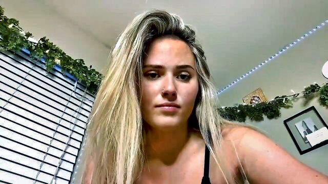 april, chaturbate, april- - princess belleee solo show