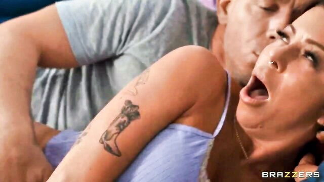 Alexis Fawx, Lily Lou - lily lou anal