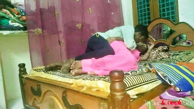 indian bhabhi sex video : Telugu Couple Sex