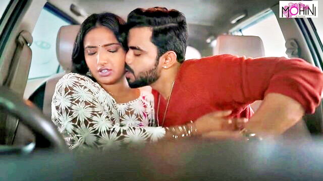 Mohinilaxmi, Mohinibob - indian girlfriend sex tape