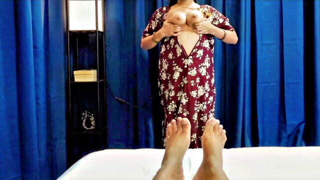 aunty, aunty handjob, 18 year old indian girl - desi aunty hot
