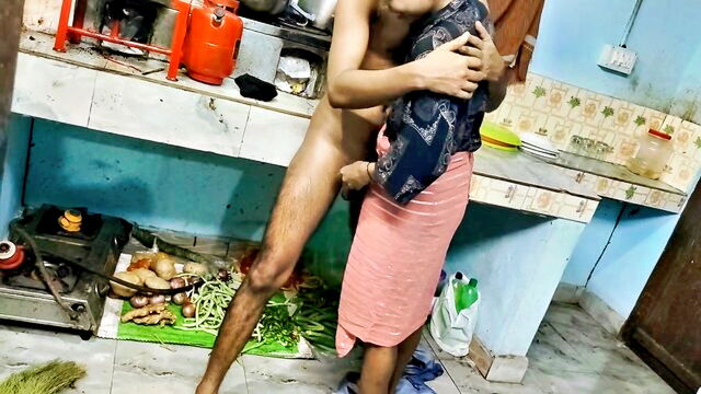 18 year old girls masturbating, 18 indian hot, 18 desi - indian bhabhi sex